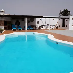 Eva Сasa de vacaciones